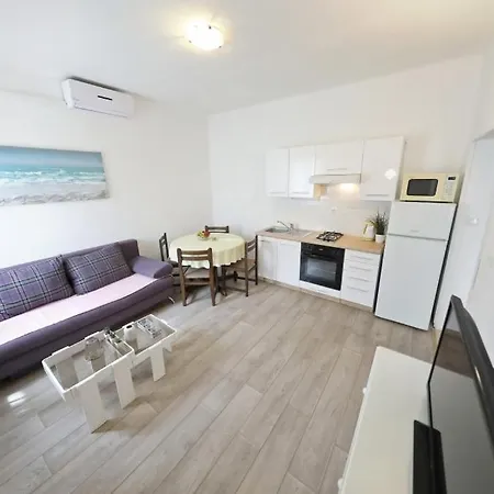 Сasa de vacaciones 877-4 For 9 People